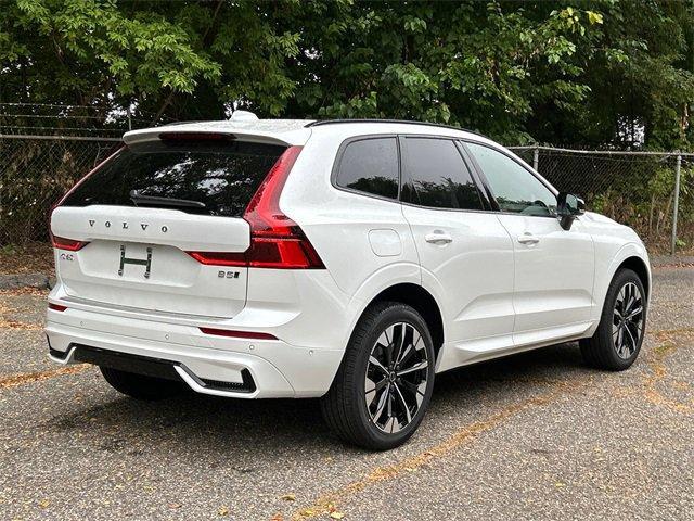 new 2026 Volvo XC60 car, priced at $57,985