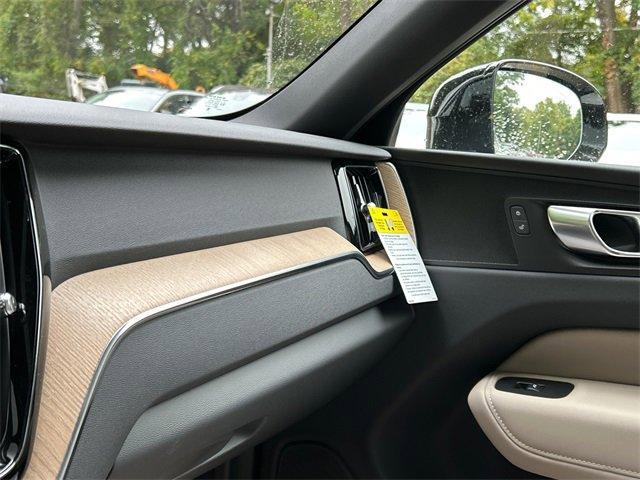 new 2026 Volvo XC60 car, priced at $57,985