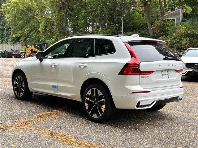 new 2026 Volvo XC60 car, priced at $57,985