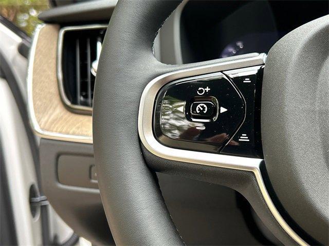 new 2026 Volvo XC60 car, priced at $57,985