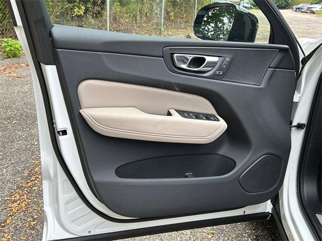 new 2026 Volvo XC60 car, priced at $57,985