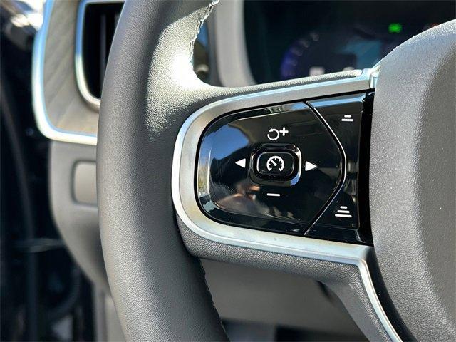 new 2026 Volvo XC60 car, priced at $57,985