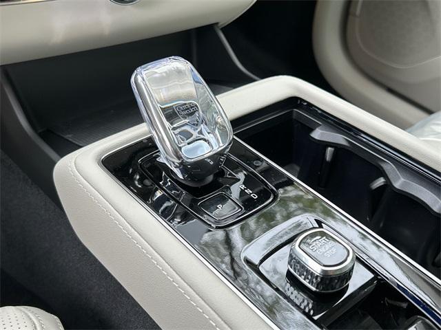 new 2026 Volvo XC90 car, priced at $75,950