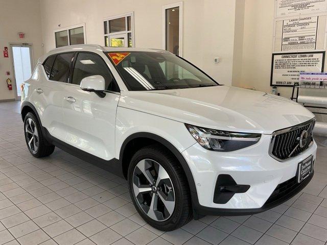 new 2024 Volvo XC40 car, priced at $47,545