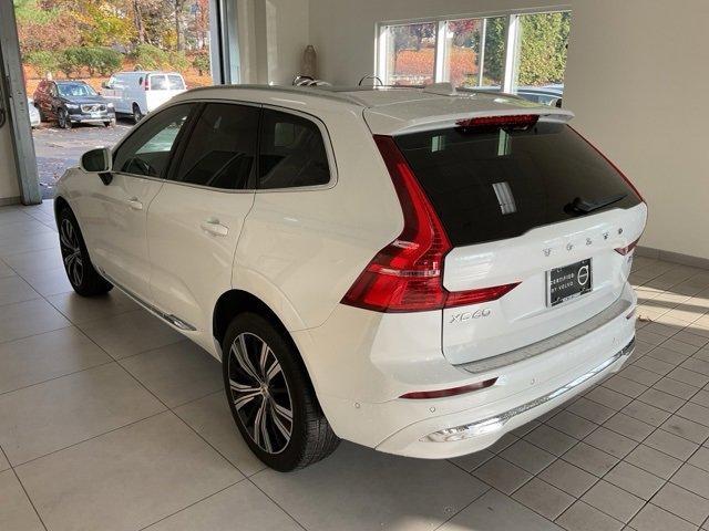 used 2022 Volvo XC60 car, priced at $37,898