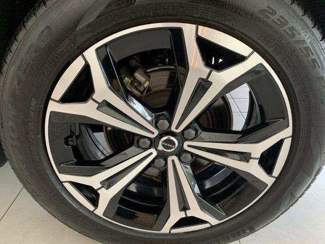 used 2022 Volvo XC60 car, priced at $35,884