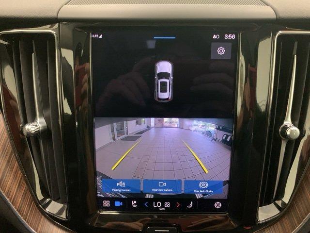 used 2022 Volvo XC60 car, priced at $35,884