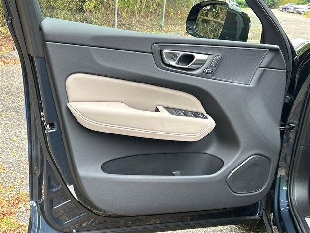 new 2026 Volvo XC60 car, priced at $57,985