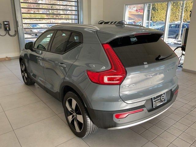 used 2020 Volvo XC40 car, priced at $22,298