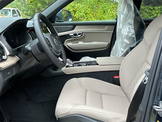 new 2026 Volvo XC90 car, priced at $71,825