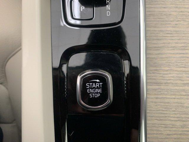 used 2023 Volvo XC60 car, priced at $34,897