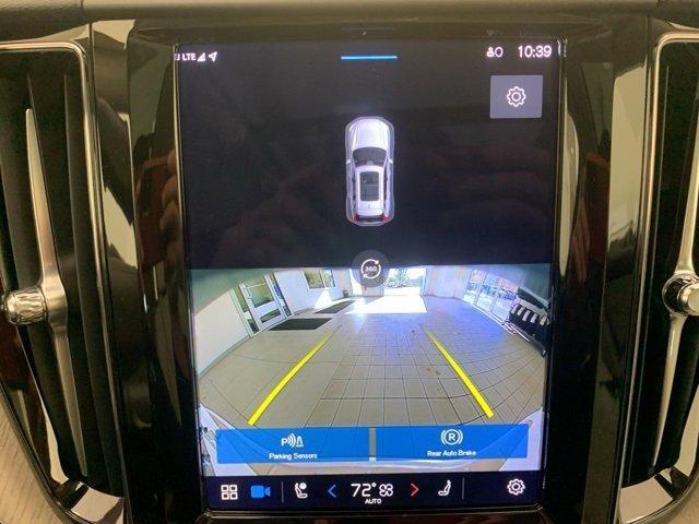 used 2023 Volvo XC60 car, priced at $34,897