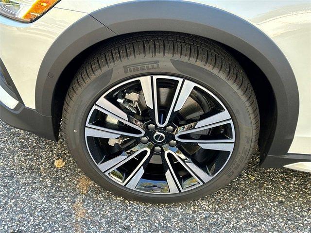 new 2026 Volvo V60 Cross Country car, priced at $62,145