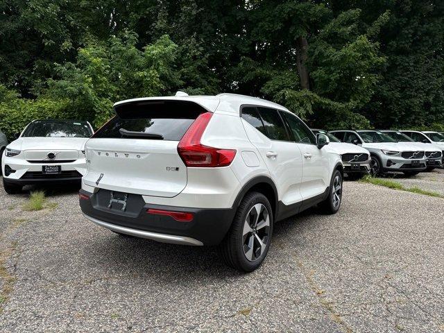 new 2025 Volvo XC40 car, priced at $46,015