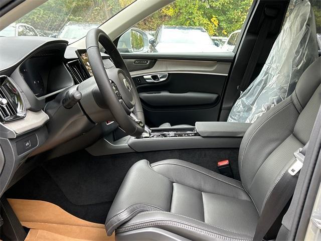 new 2026 Volvo XC90 car, priced at $75,155