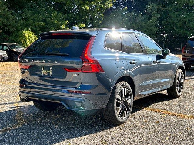 new 2026 Volvo XC60 car, priced at $58,360