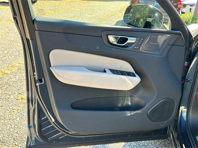 new 2026 Volvo XC60 car, priced at $58,360