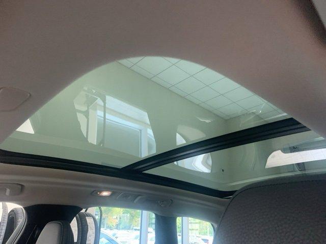 used 2023 Volvo XC60 car, priced at $34,896