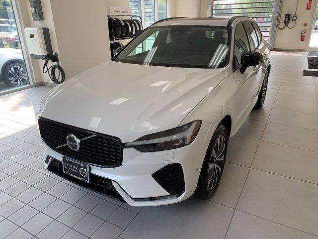 used 2024 Volvo XC60 car, priced at $38,499