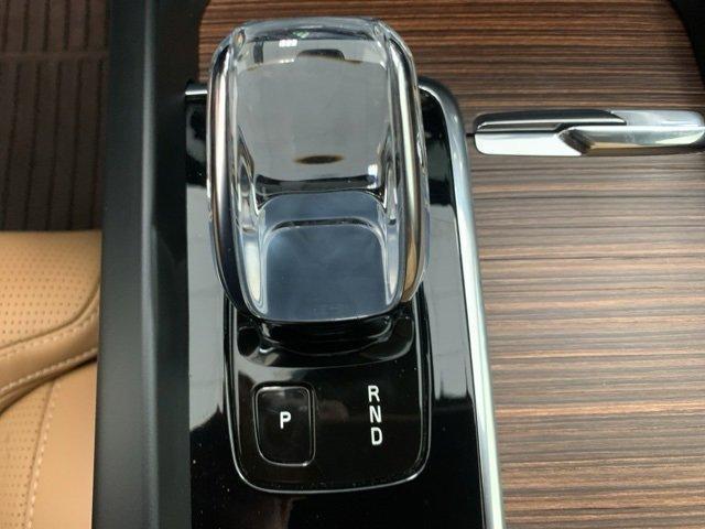 used 2022 Volvo XC60 car, priced at $35,884