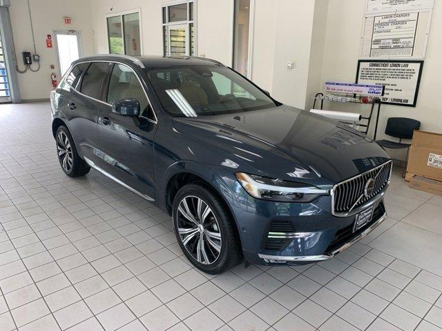 used 2022 Volvo XC60 car, priced at $35,884