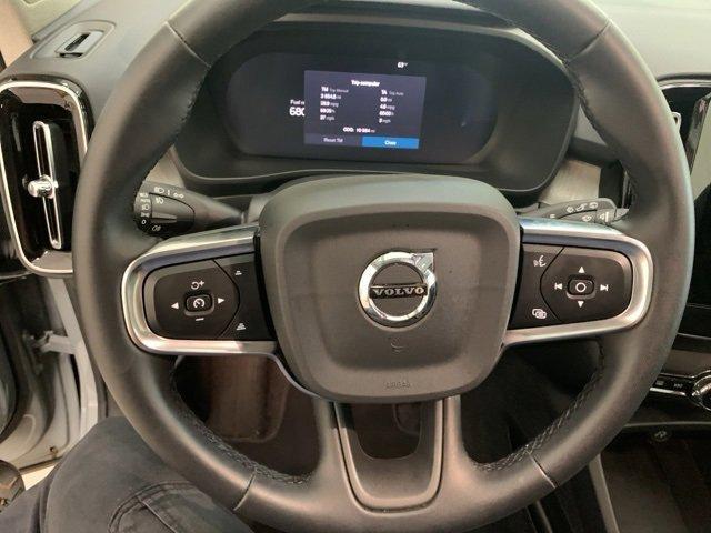 used 2025 Volvo XC40 car, priced at $35,878