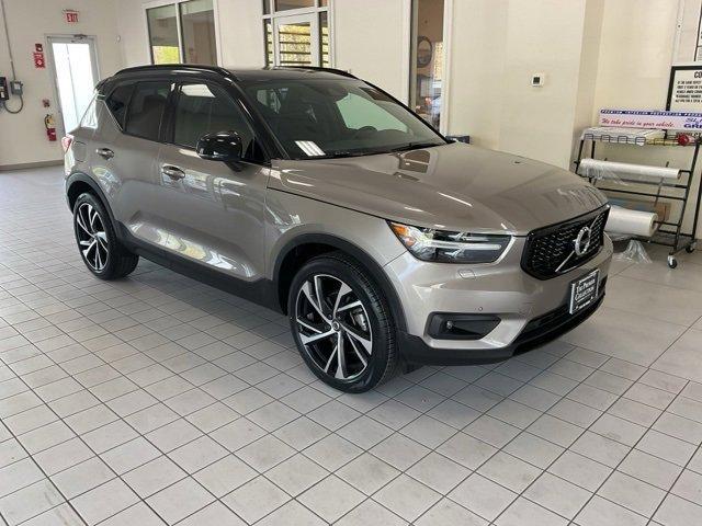 used 2022 Volvo XC40 car, priced at $34,486