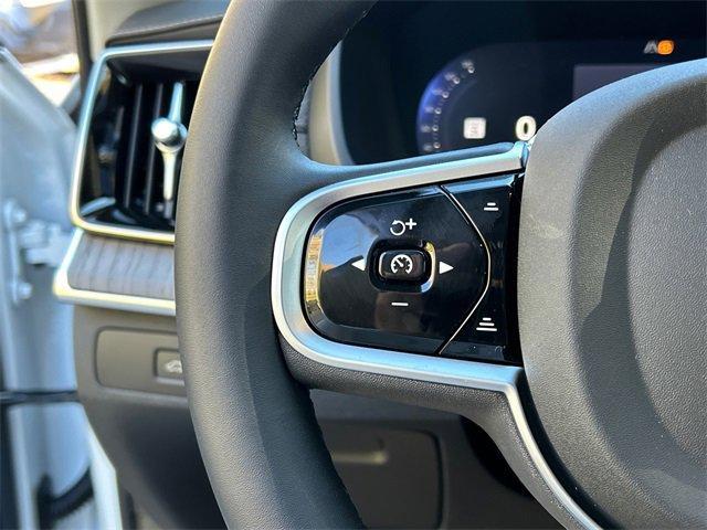 new 2026 Volvo XC90 car, priced at $76,650