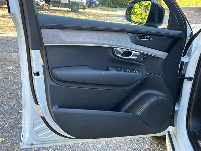 new 2026 Volvo XC90 car, priced at $76,650