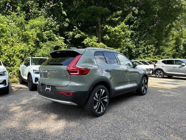 new 2025 Volvo XC40 car, priced at $51,550