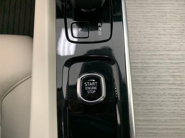 used 2023 Volvo XC60 car, priced at $38,499