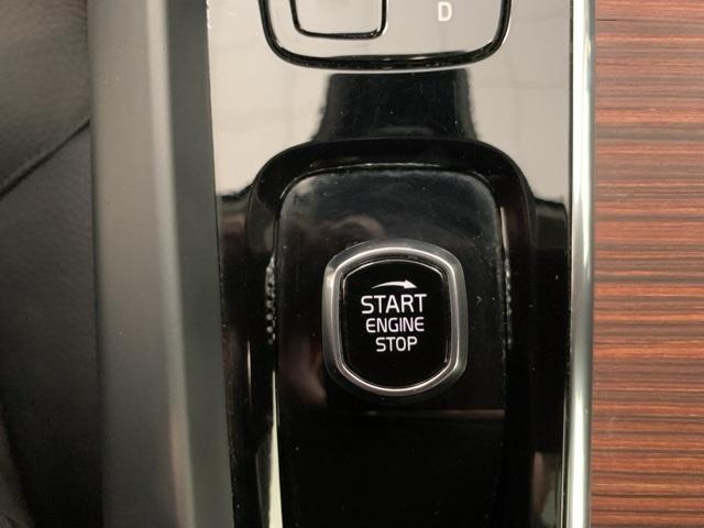 used 2025 Volvo V60 Cross Country car, priced at $44,000