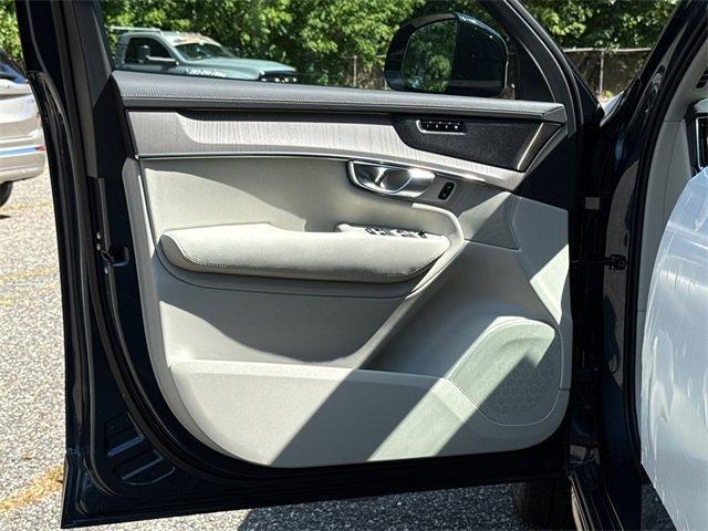 new 2026 Volvo XC90 car, priced at $76,450