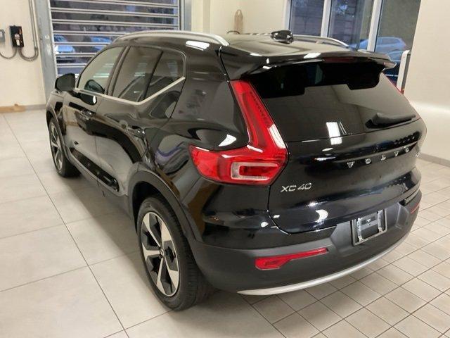 used 2023 Volvo XC40 car, priced at $33,299