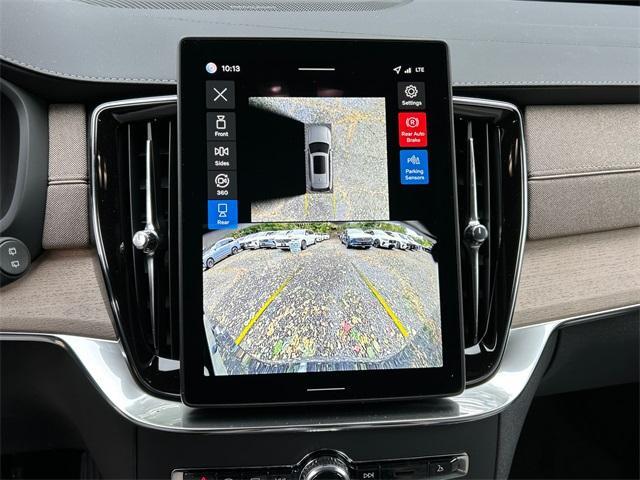 new 2026 Volvo XC90 car, priced at $73,995