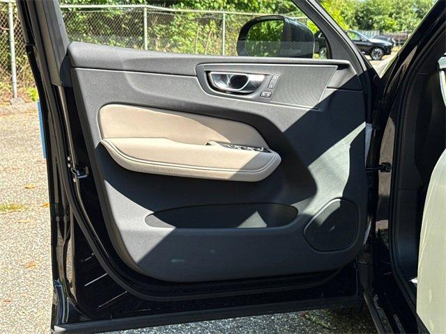 new 2026 Volvo XC60 car, priced at $53,975