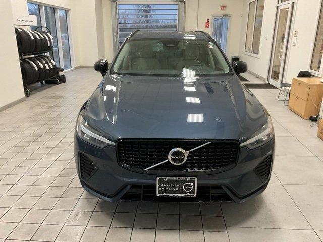 used 2023 Volvo XC60 car, priced at $37,887