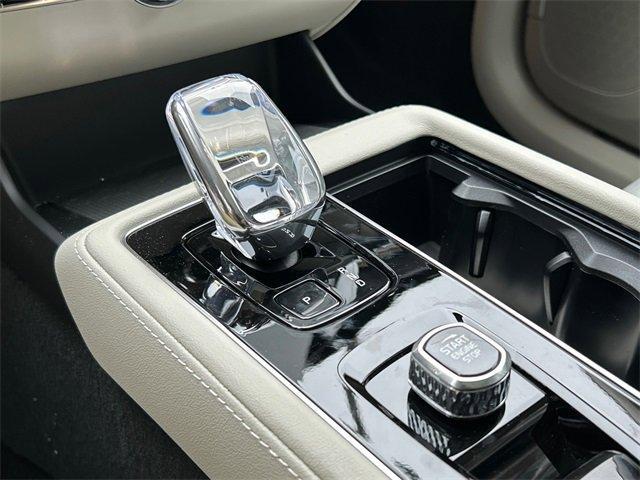 new 2026 Volvo XC90 car, priced at $75,155