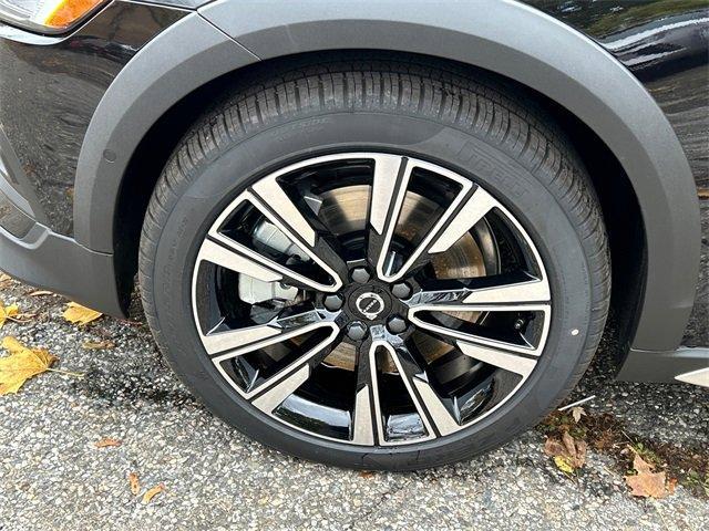 new 2026 Volvo V60 Cross Country car, priced at $62,145