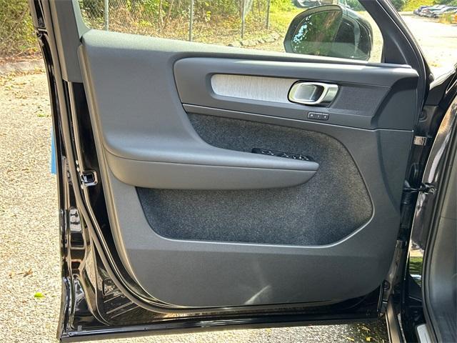 new 2026 Volvo XC40 car, priced at $50,150