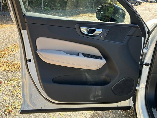 new 2026 Volvo XC60 car, priced at $57,985