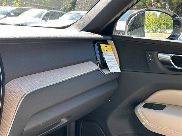 new 2026 Volvo XC60 car, priced at $57,985