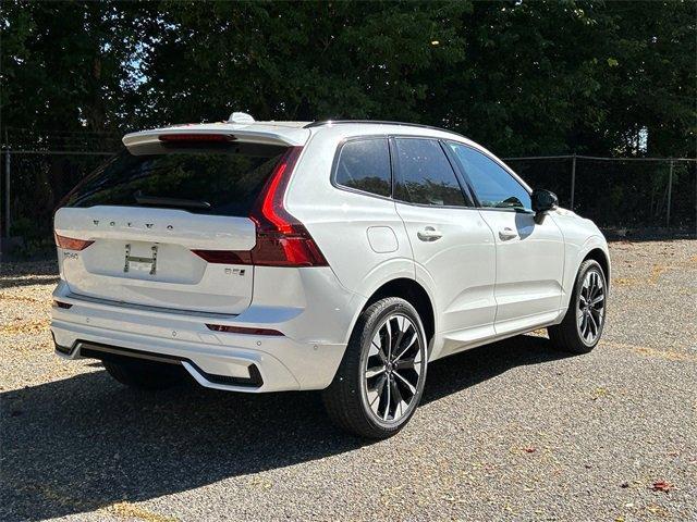 new 2026 Volvo XC60 car, priced at $57,985