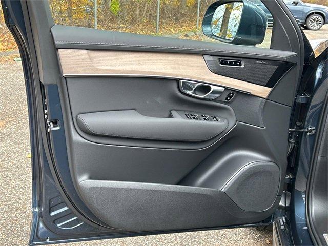 new 2026 Volvo XC90 Plug-In Hybrid car, priced at $81,875