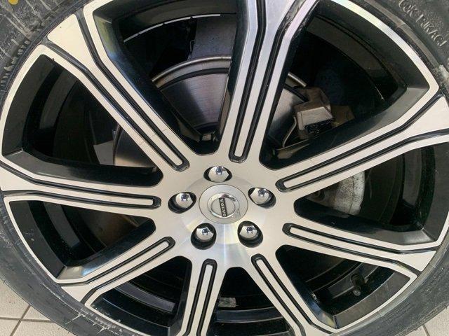 used 2021 Volvo XC60 car, priced at $24,995