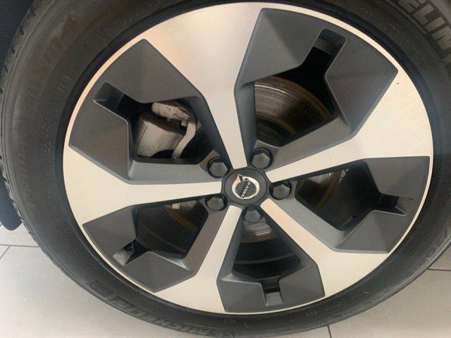 used 2024 Volvo XC40 car, priced at $33,224