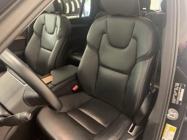 used 2022 Volvo XC90 car, priced at $37,899