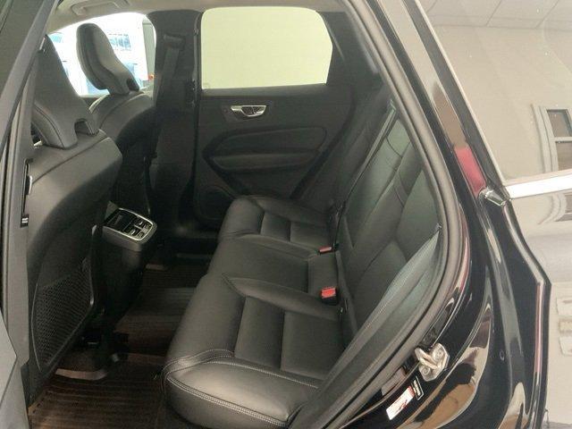 used 2022 Volvo XC60 car, priced at $34,895