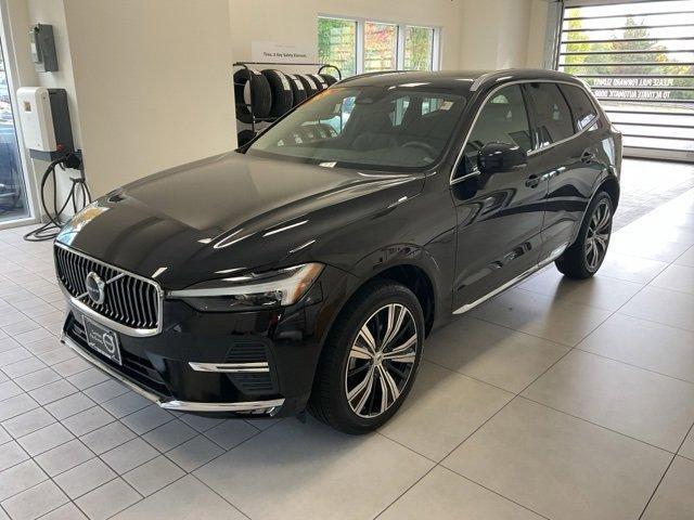 used 2022 Volvo XC60 car, priced at $35,498