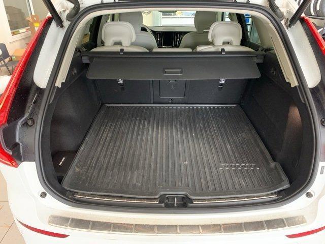 used 2023 Volvo XC60 car, priced at $33,895